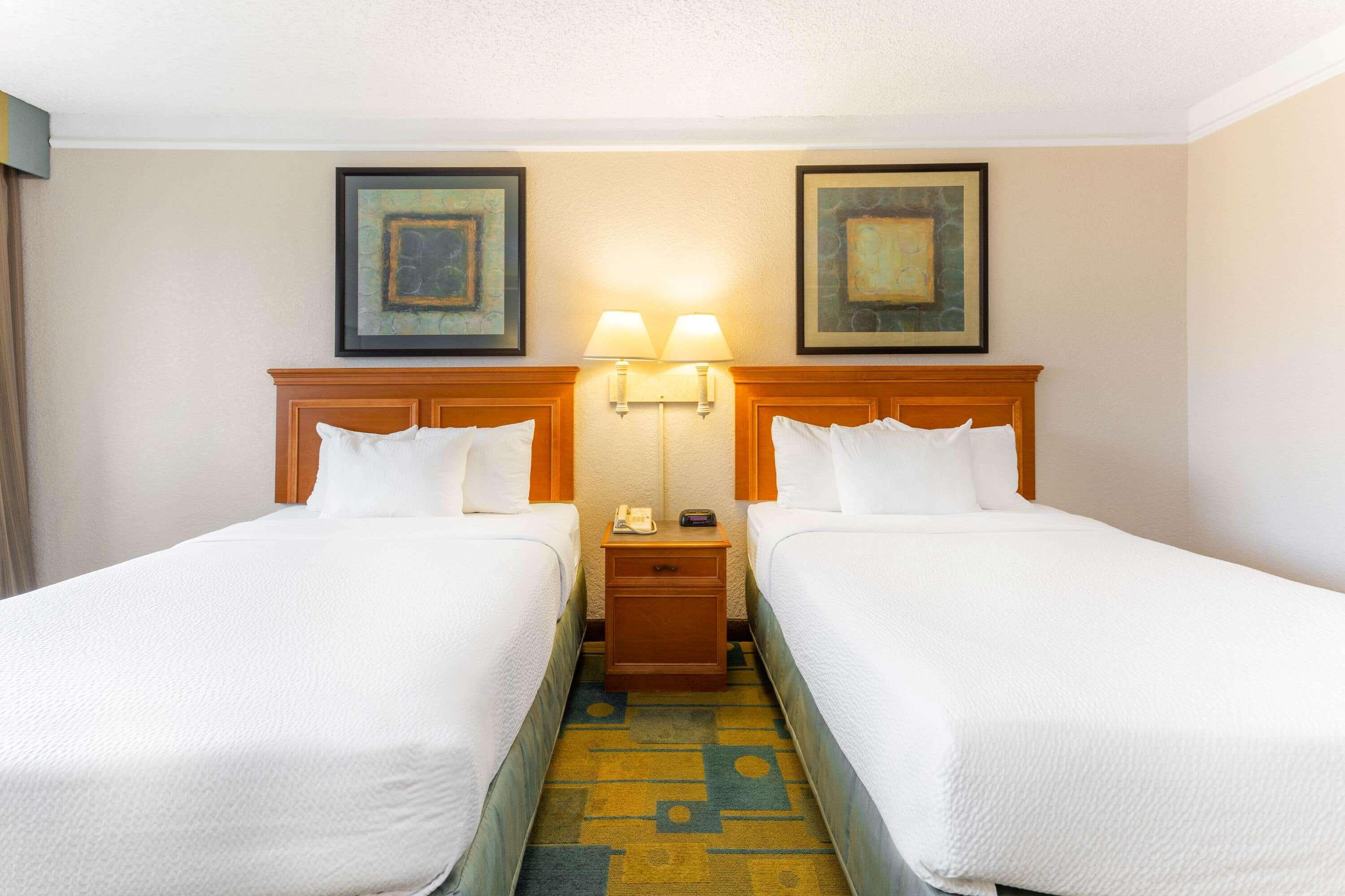 La Quinta By Wyndham Redding Hotel Bagian luar foto